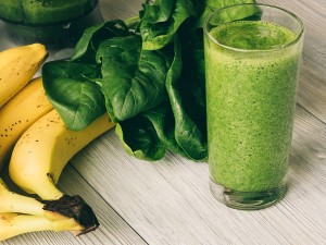 Banana and spinach smoothie