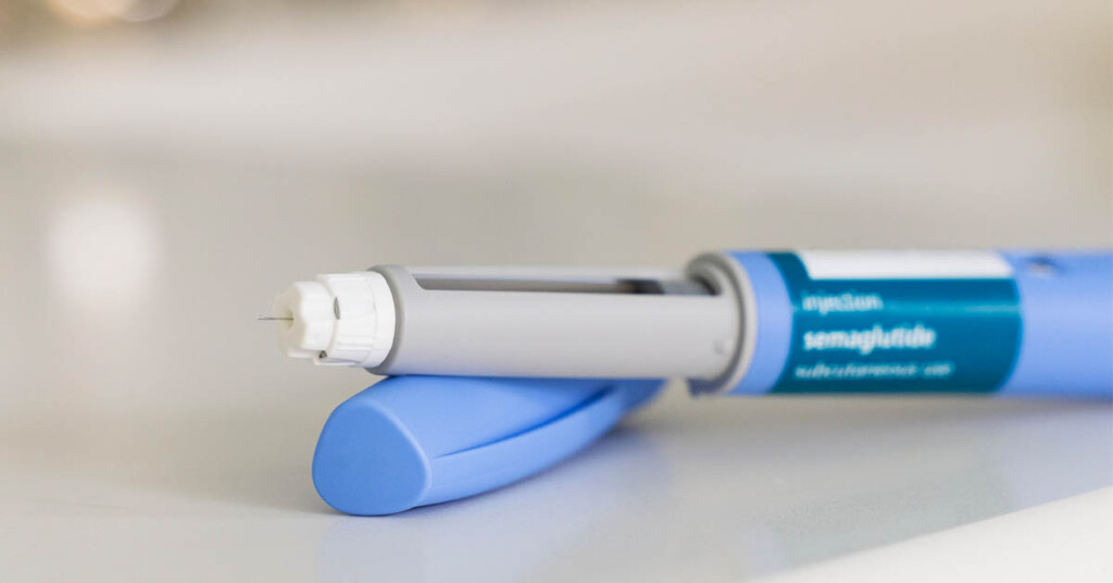 A GLP-1 injection with cap removed.